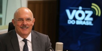 Resultado do Enem foi antecipado dois dias, diz ministro da Educação