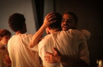 Cia. Do Escândalo estreia "Inimigo" neste sábado