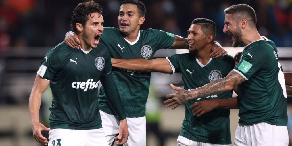 Palmeiras vence Al Ahly e se garante na final do Mundial de Clubes