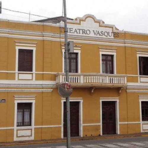 Teatro, cinema e oficinas são as últimas atrações do projeto