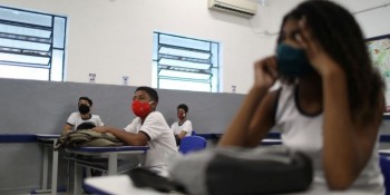 Prevenção à covid-19 na volta às aulas depende da comunidade escolar