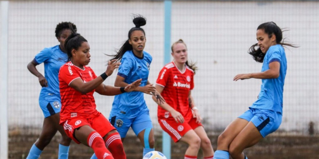 Inter e Real Brasília abrem esta noite 1ª edição da Supercopa Feminina