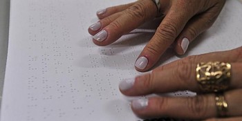 Ministério lança, em Niterói, Guia de Atividade Física em braile