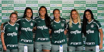 Com Andressinha e Bia Zaneratto, Palmeiras apresenta elenco feminino