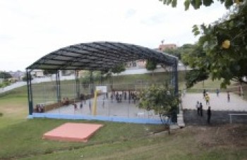 Centro Esportivo do Jardim Camila reabre com melhorias