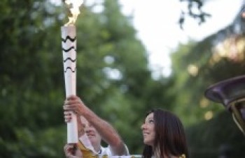 Ministro vai à Grécia para receber a chama olímpica