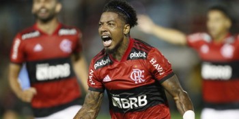 Marinho marca na estreia e Flamengo bate Boavista por 3 a 0