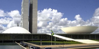 Presidentes da Câmara e do Senado discursam em sessão inagural