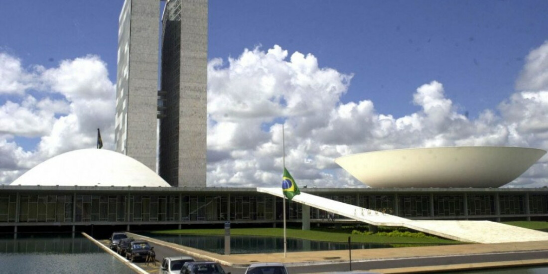 Presidentes da Câmara e do Senado discursam em sessão inagural