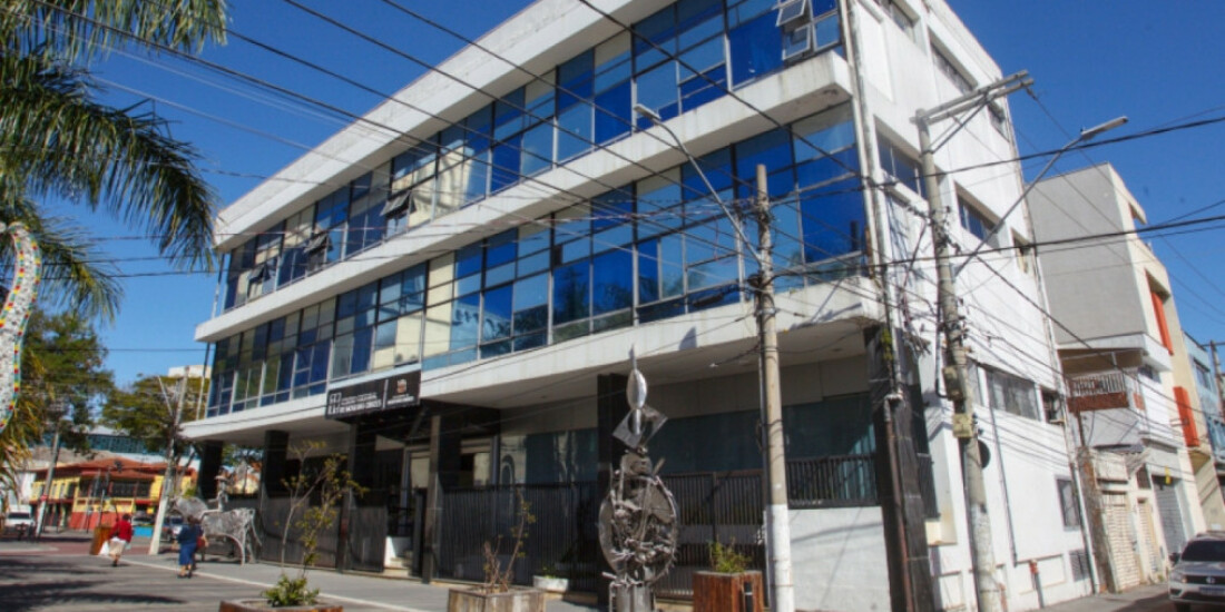 Mogi abre curso de projetos e paleografia