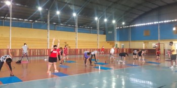 Ginásio de Ferraz oferece atividade física para idosos
