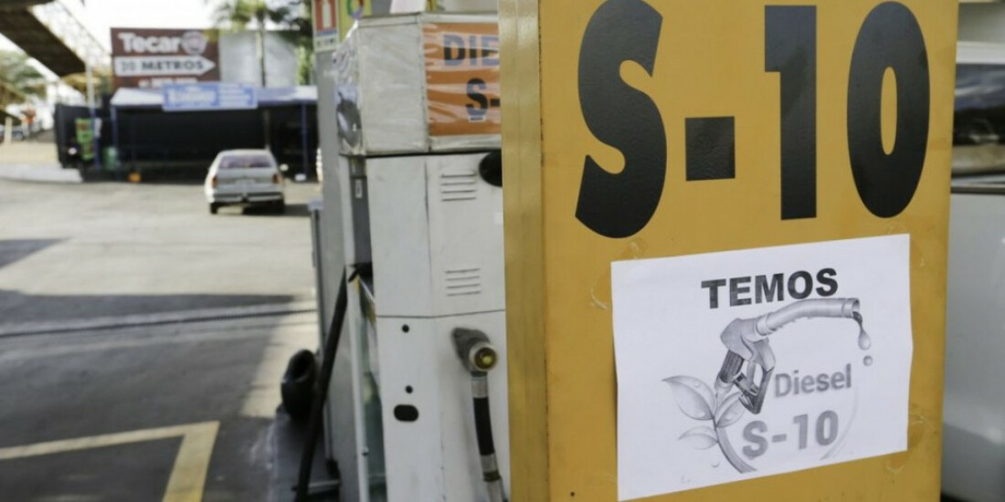 Petrobras registra recorde de produção e venda de diesel S-10 em 2021