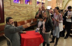 Palestra de Cortella atrai 200 pessoas