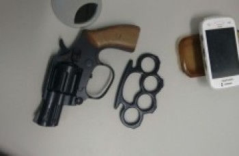 Polícia impede assalto a restaurante: