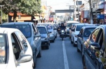 Frota de veículos no Alto Tietê sobe 2,86% em nove meses