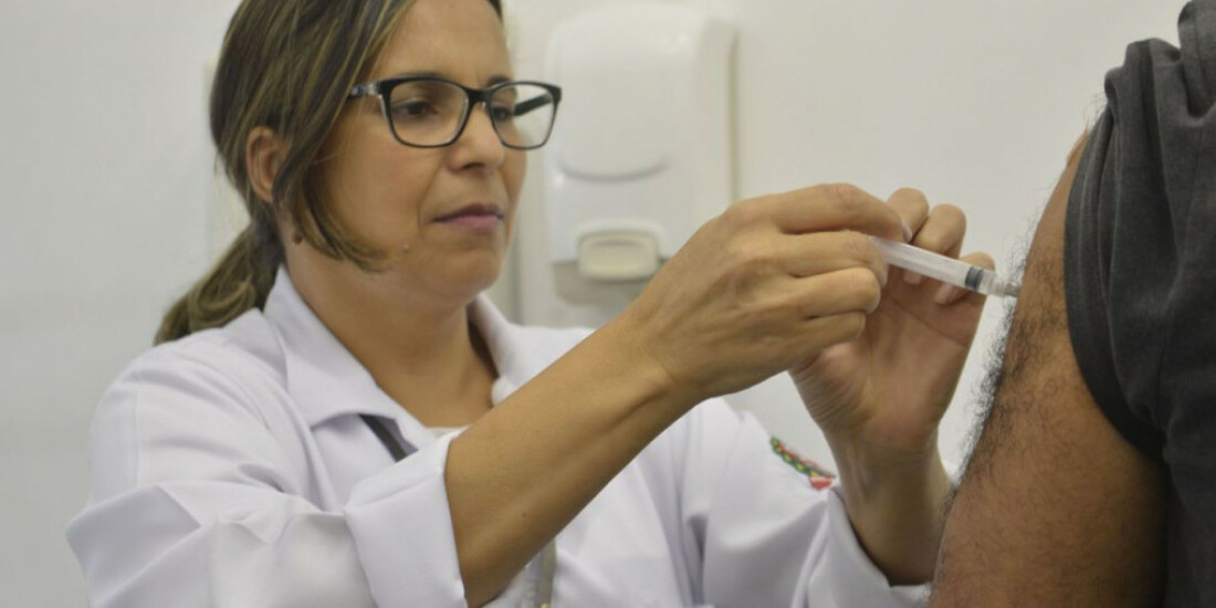 Capital paulista amplia público para vacinação contra a gripe