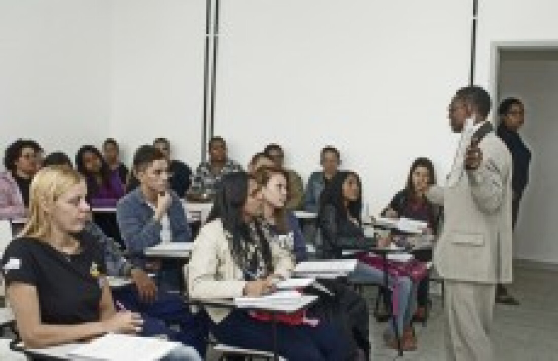 CEU oferece 150 vagas para diversos cursos