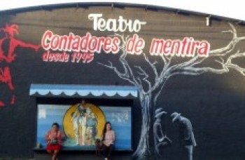 Contadores de Mentira receberá hoje dois grupos internacionais