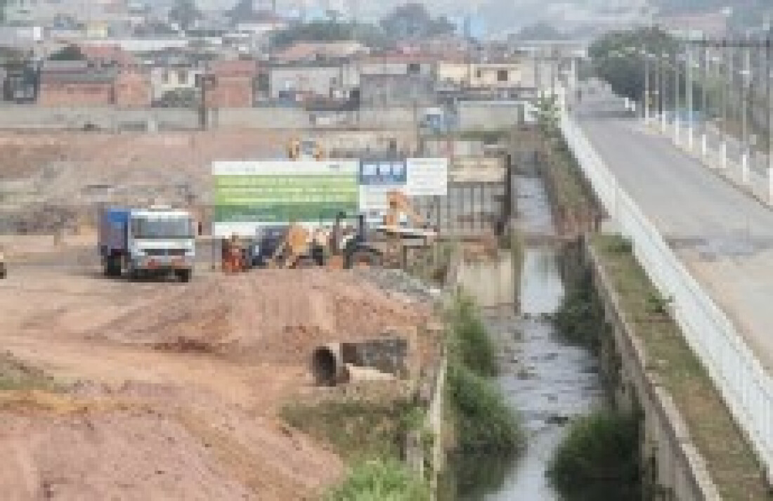 Obras do piscinão estão adiantadas