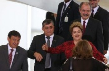 Dilma pede cautela sobre a suspensão