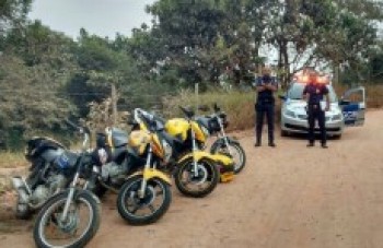 Motos roubadas são localizadas