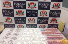 Dise apreende drogas em ferraz: