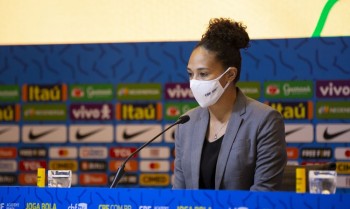 Aline Pellegrino assume coordenação de seleções femininas na CBF