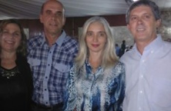 Dançando