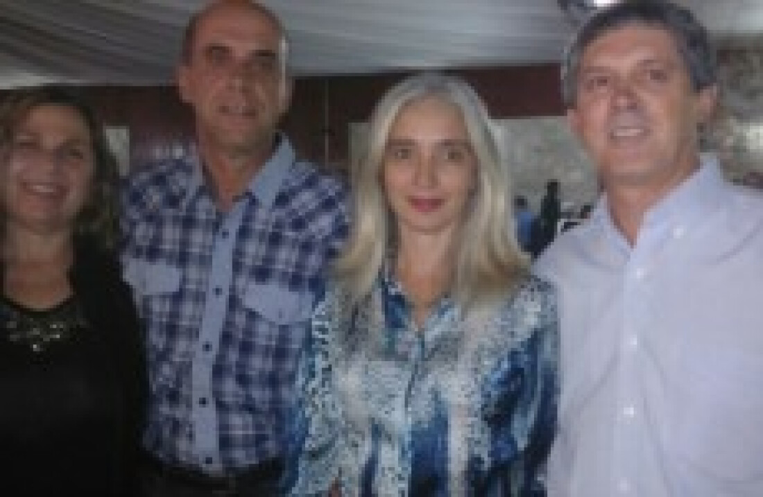 Dançando