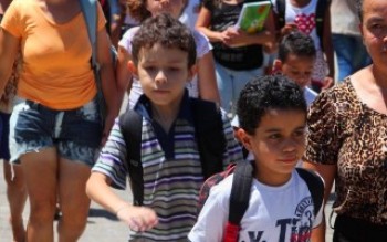 Prefeitura vai doar 22 mil uniformes