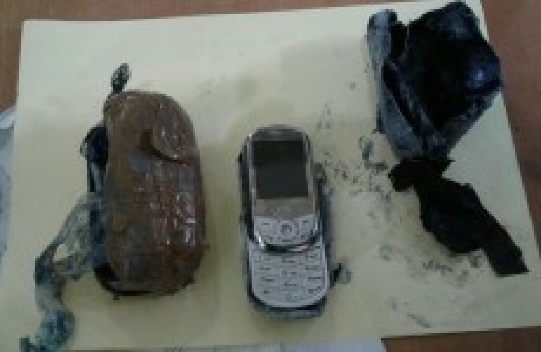 Visitante é detido com celular no CDP