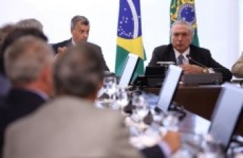 Temer e líderes da Câmara se encontram no Planalto