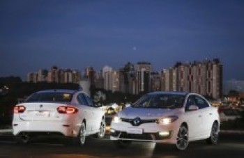 Fluence GT Line vem com o conforto do câmbio CVT
