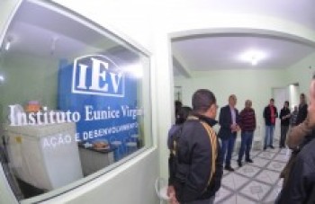 Izidro faz parceria com ONG de Ferraz