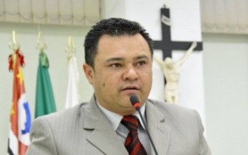 Vereador propõe 'Creche Domiciliar'