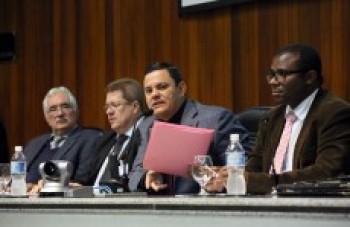 Câmara abrirá concurso para cerca de 60 vagas neste ano