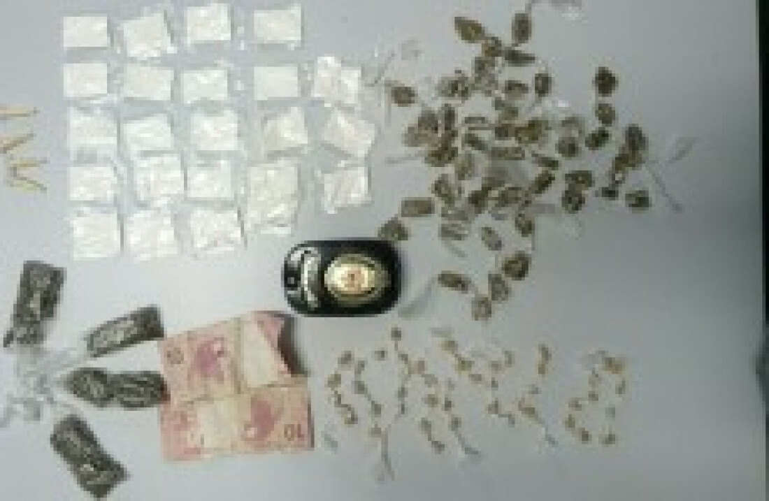PM e PC prendem acusados de tráfico