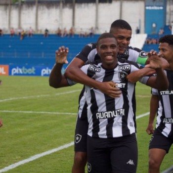 Botafogo estreia com vitória na Copinha e lidera Grupo 14