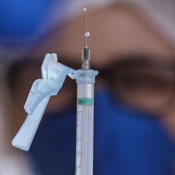SP retoma vacinação contra covid-19 e Influenza nesta segunda-feira