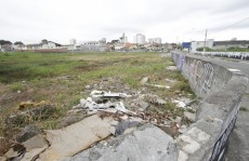 Justiça concede liminar que suspende venda de terrenos