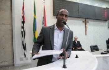 Candido está fora da eleição e inicia escolha de substituto