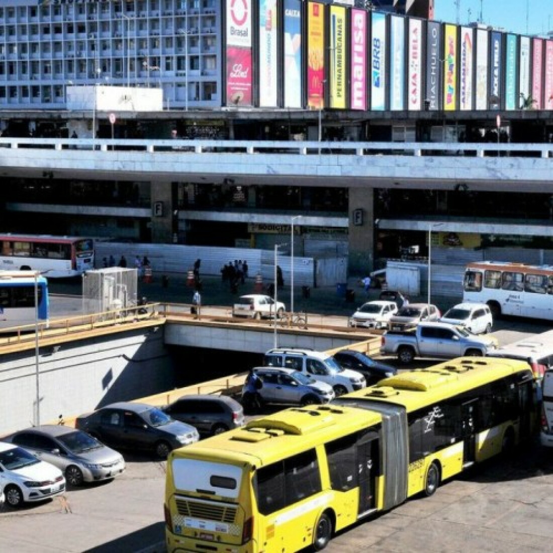 Réveillon: confira o que abre e o que fecha no DF no dia 1º