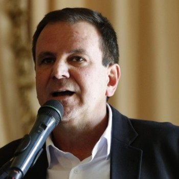 Taxa de positividade nos testes de covid aumentou no Rio, diz prefeito