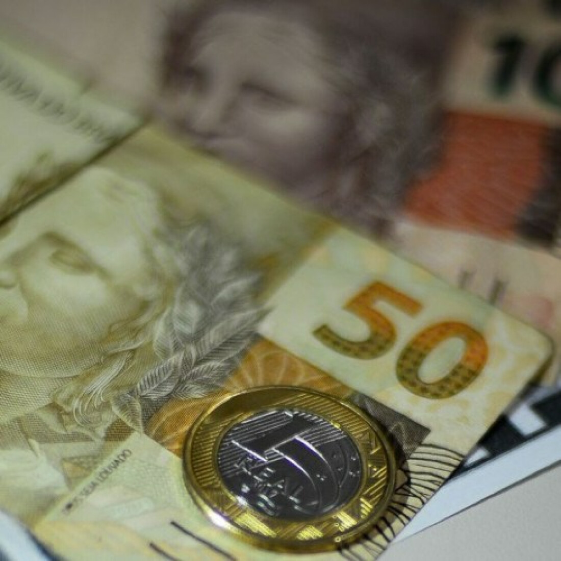 Contas públicas registram superávit de R$ 3,9 bilhões em novembro
