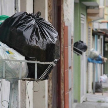 Projeto de lei que cria a taxa do lixo é rejeitada pela Câmara