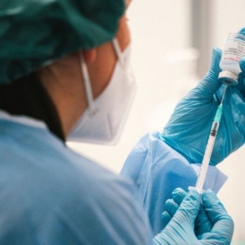 Covid-19: Brasil atinge marca de 320 milhões de vacinas aplicadas