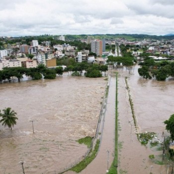 Defesa Civil registra 20 mortos e 31 mil desabrigados por chuvas na BA