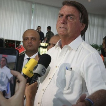 Servidores que terão reajuste não estão definidos, diz presidente