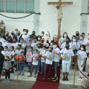 No Rio, campanha de adoção lembra responsabilidade social com crianças
