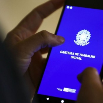 Caged: Brasil gera 324,1 mil empregos formais em novembro